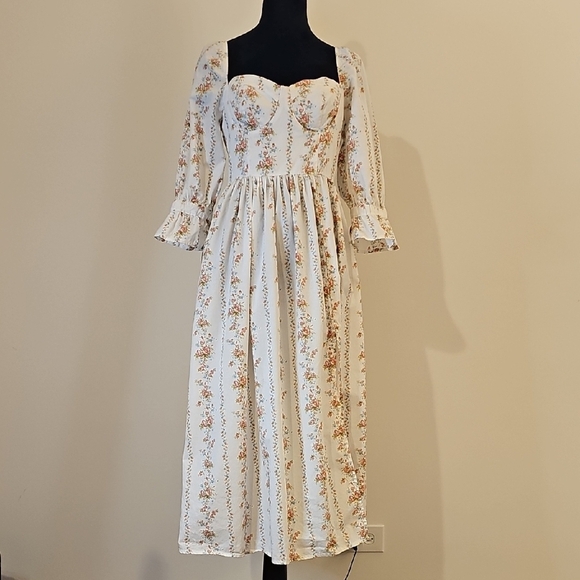 Forever 21 Dresses & Skirts - Forever 21 White Floral Cottagecore Milk Maid Midi Dress w/ Slit Size Small